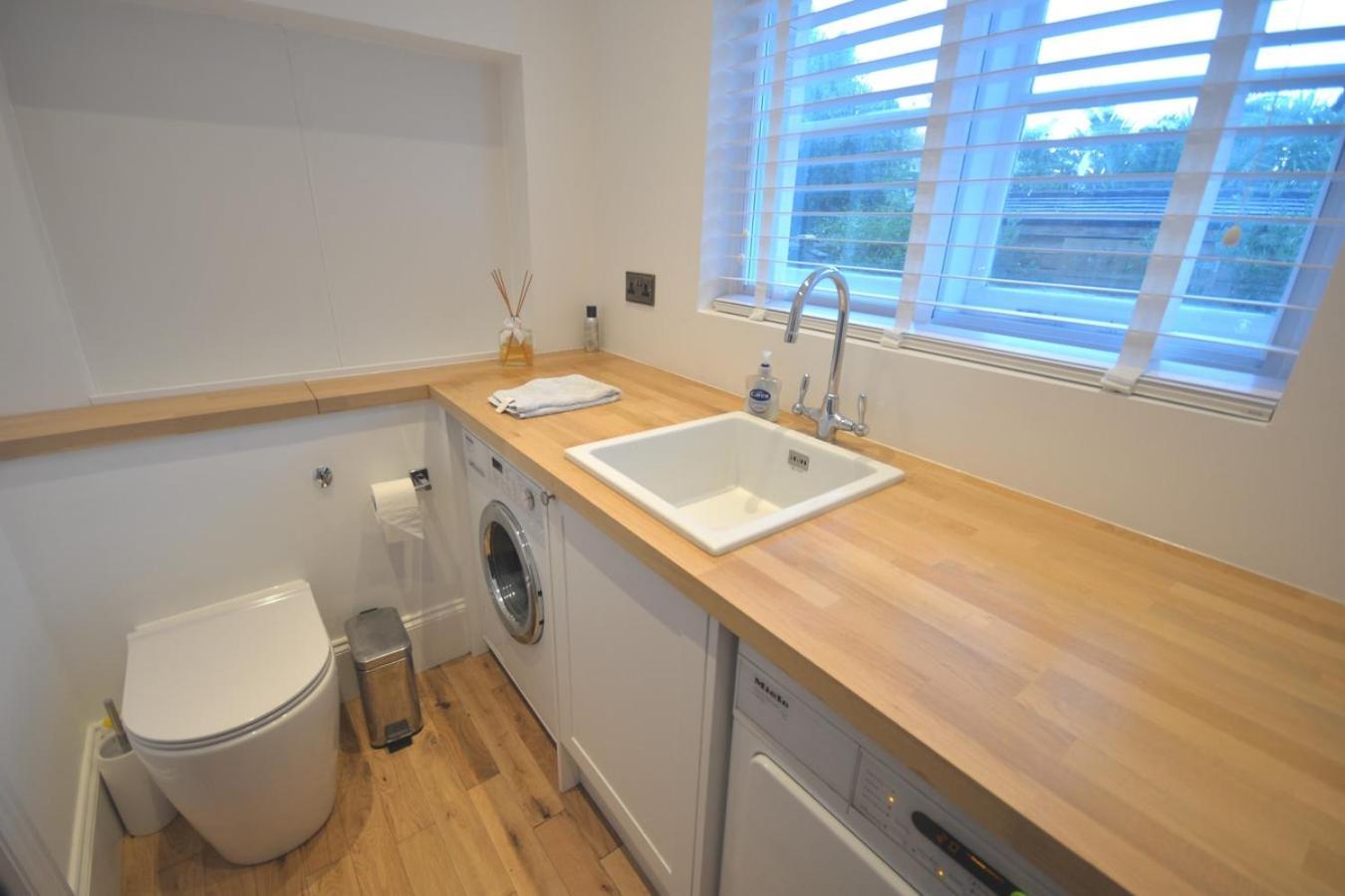 Delightful Cottage In Sandwich - One Bedroom Экстерьер фото